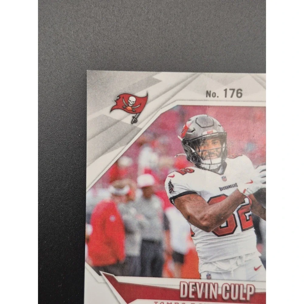 2024‎ Panini Phoenix Football Devin Culp #176 Red Lazer /199 (RC) Buccaneers